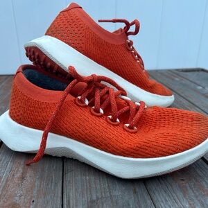 Allbirds Tree Dashers, Men’s Size 7 (39)